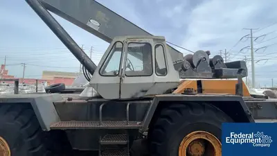USED Bucyrus-Erie 60 Ton Bucyrus-Erie Hydraulic Rough Terrain Crane
