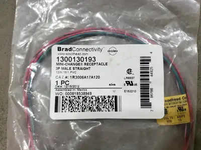 NEW MOLEX 1300130193