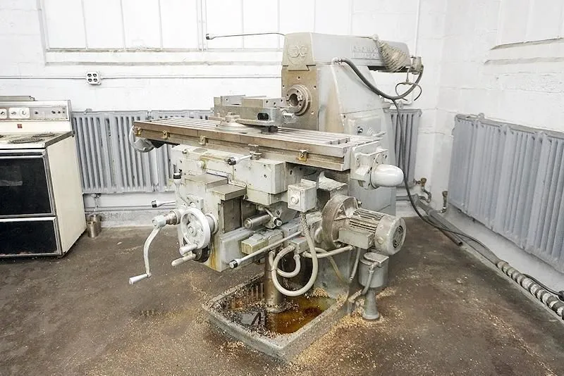 Used CINCINNATI MILACRON _UNKNOWN_ Milling & Drilling Machines (Combo) Ohio US | Yoder Brothers machinery #1333512