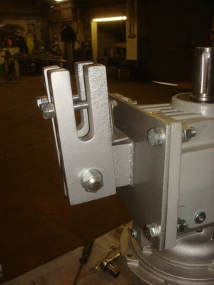 Geared Clamp On Stirrer, 2.2 Kw