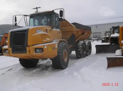 Used 2010 DEERE 250D II Articulated Dump Trucks New York US | Beck Equipment #1509274