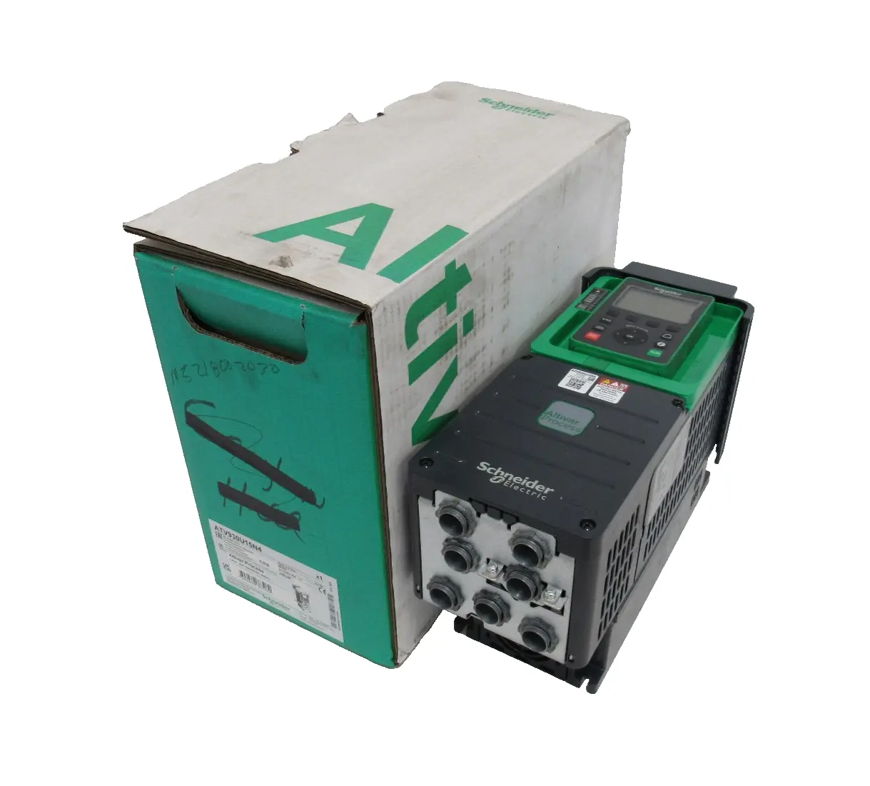 NEW SCHNEIDER ELECTRIC ATV930U15N4 ALTIVAR 930 DRIVE 2HP 088326