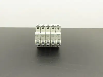 Siemens 5SY4103-5 Sentron Miniature Circuit Breaker 3A 230/400V 1 Pole Lot of 5
