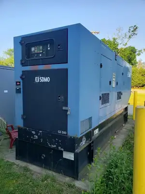 USED 2002 SDMO GS500UC