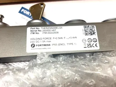 USED FORTRESS INTERLOCKS TGARD SAFETY INTERLOCK ACTUATOR HINGED