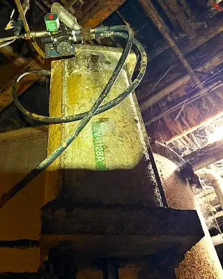 USED DEZURIK 10-HV-0208A