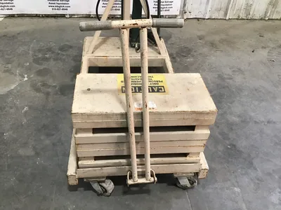 Beech B-10000W Reverse Boom Hoist Crane 1615-lb Lift Counterweighted