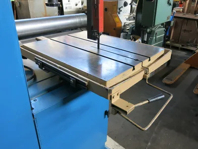 Doall 2013-V Vertical Bandsaw with Air Feed Table