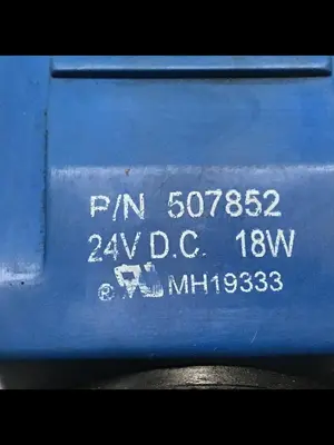 USED VICKERS DG4V-3-6C-M-U-HL7-60-B13
