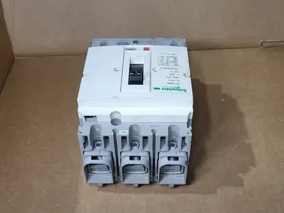 USED SCHNEIDER ELECTRIC GV7-RE80
