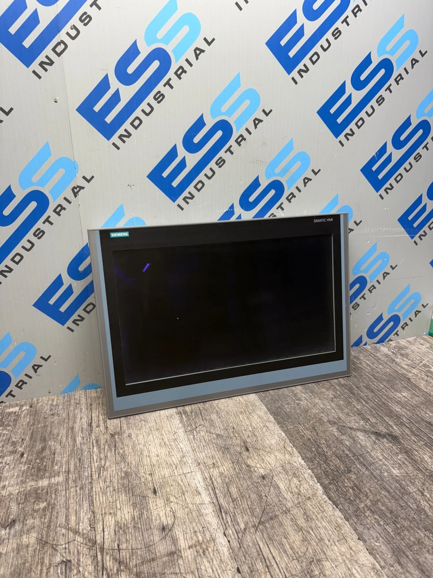 USED SIEMENS 6AV7863-4AB10-0AA0