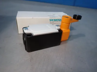 NEW SIEMENS 3SE3 1201GW