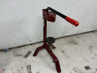 Used _UNKNOWN_ _UNKNOWN_ Cappers - Pluggers - Fitments Michigan US | Miedema Asset Management Group #1474282