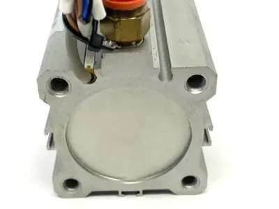USED SMC PNEUMATIC COMPACT CYLINDER 40MM BORE 30MM STROKE