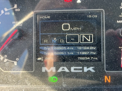 USED 2018 MACK LR613 REFUSE