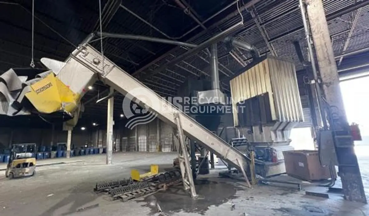 Used 2004 VECOPLAN RG52-100 SHREDDER SYSTEM WITH CONVEYOR & DUST COLLECTOR Shredders Texas US | US Recycling Equipment #1566555