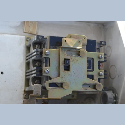 Allen Bradley Size 1 or 2 Combination Starter