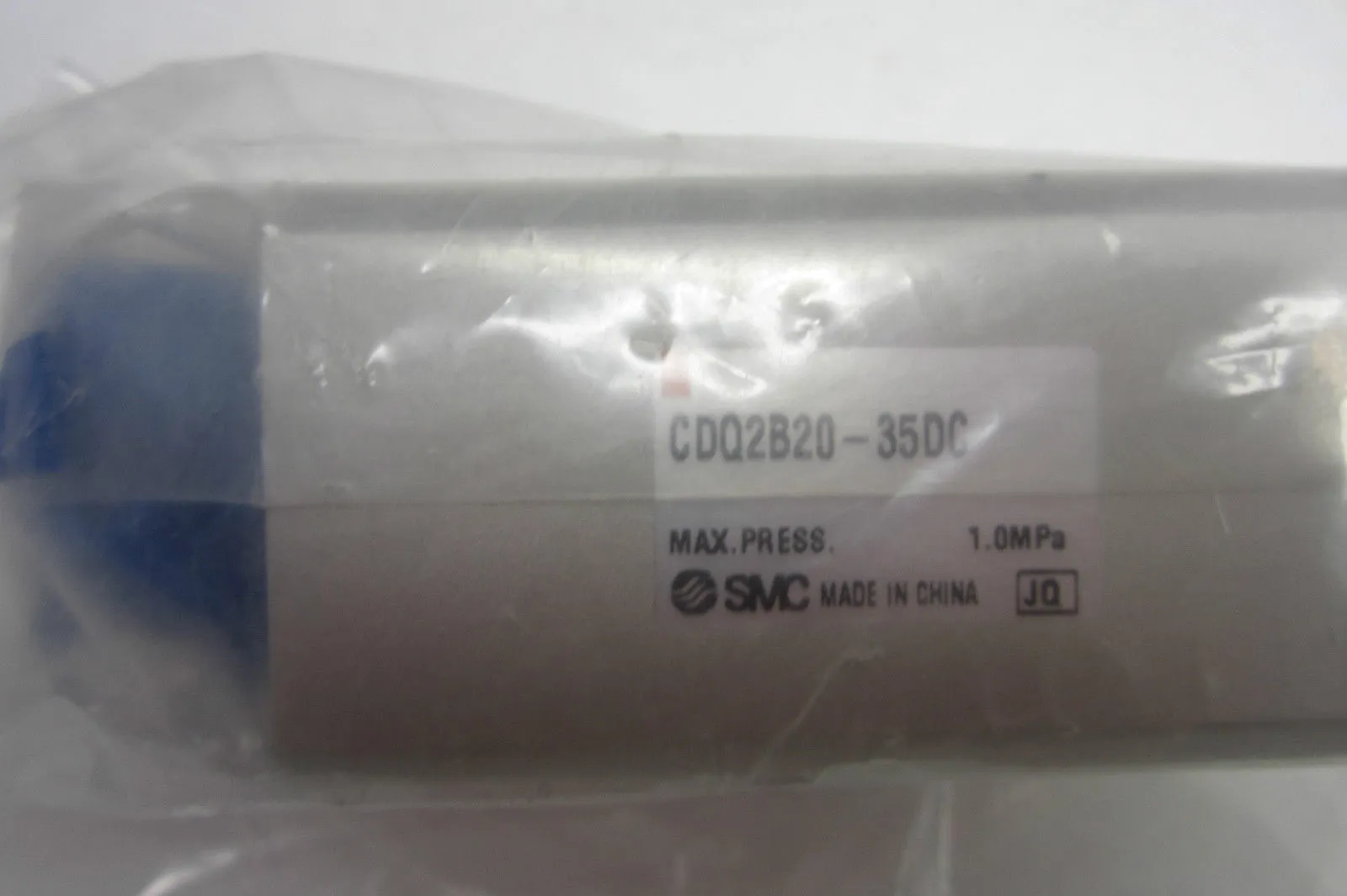 NEW SMC CDQ2B20-35DC CYLINDER CDQ2B2035DC