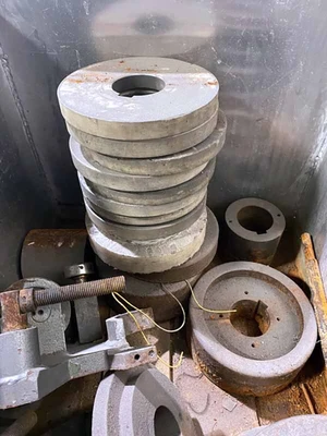Used 2000 ROUNDO R3 Angle Bending Rolls Illinois US | Machinery Marketing International #379071