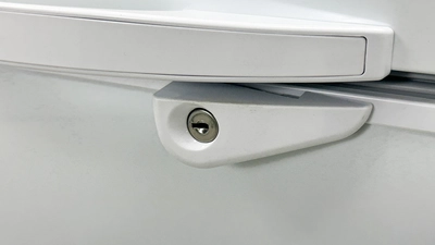 171-0357 44" Solid Top Self Contained Chest Freezer
