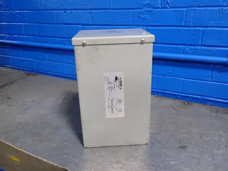 Used DAYKIN ELECTRIC TPE2001E Transformers Ohio US | HGR 24 #864681