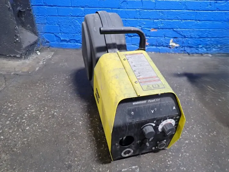 Used ESAB WARRIOR FEED 304 Welding Machinery (Other) Ohio US | HGR 24 #1048064