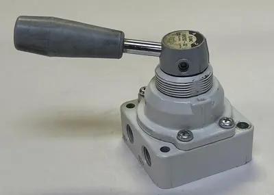 USED SMC VH202-02
