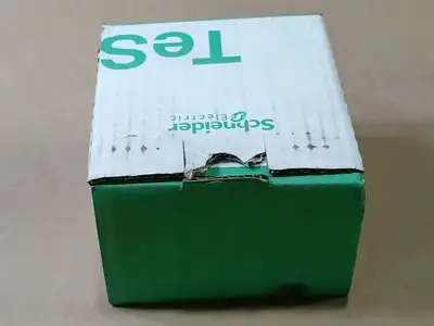 NEW SCHNEIDER ELECTRIC LC1 D40008F7