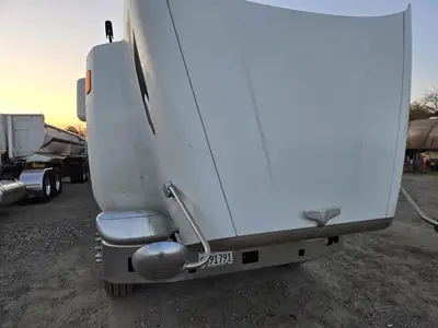 USED 2018 PETERBILT 567