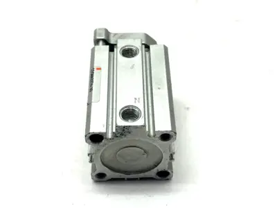 Used SMC CDQMA32TN-30 Pneumatic Cylinders Michigan US | Maverick Industrial Sales #1390622