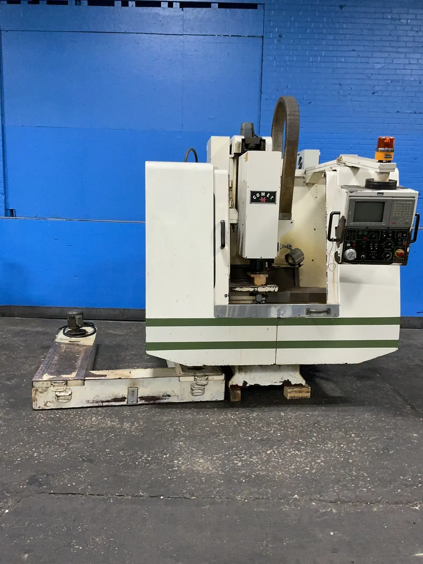 USED 1995 COMET VMC500