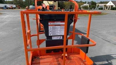 USED 2012 JLG E400AJPN
