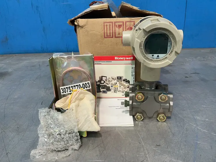 Used HONEYWELL STD110E1H000001C,CC,F1,MB,S2,SM,DE+XXXX Pressure Transmitters Ohio US | HGR 24 #1414088