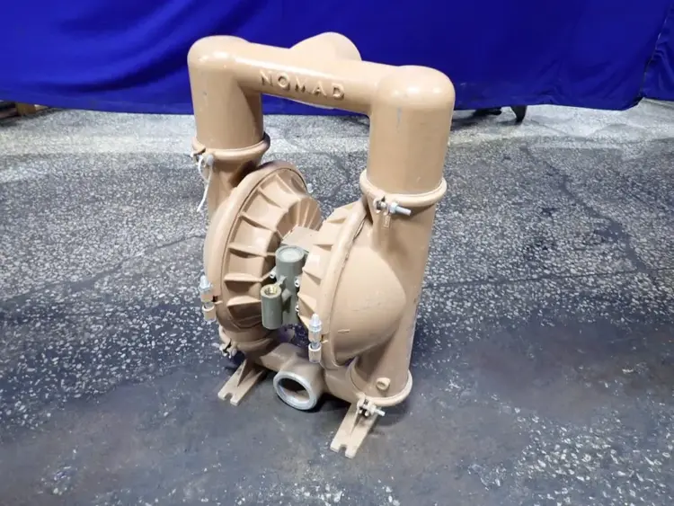 Used NOMAD _UNKNOWN_ Diaphragm Pumps | HGR 24 #741610