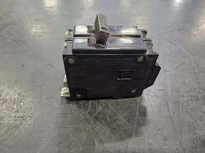 15 Amp, 2 Pole, 120/240 volts Circuit Breaker