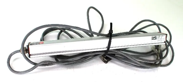 Used TEMPOSONICS EP2A-006 Photoelectric Sensors Kentucky US | Industrial Parts R Us Inc. #357121
