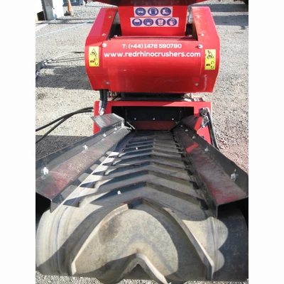 USED 2019 RED RHINO CRUSHERS 2000