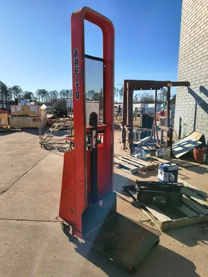 PRESTO B578 Pallet Stacker | ESS Industrial Equipment Sales (1)