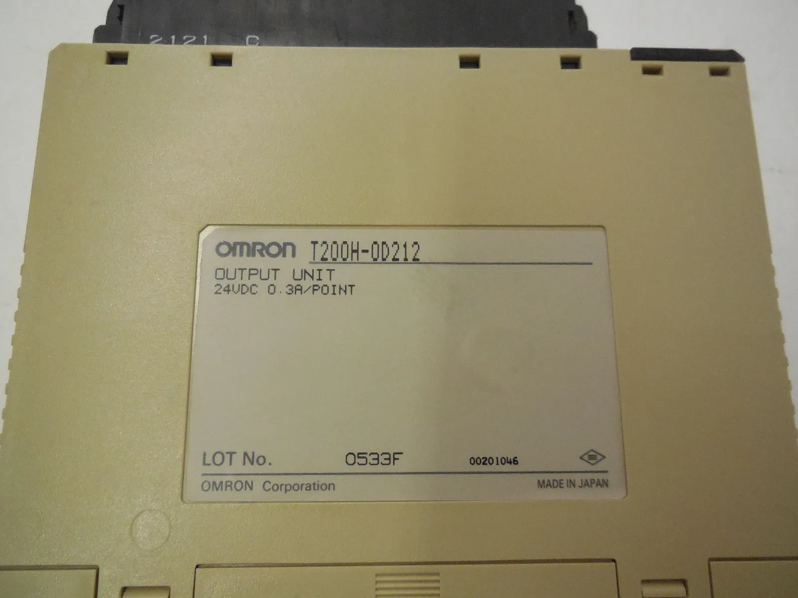OMRON T200H-OD212 OUTPUT UNIT T200HOD212