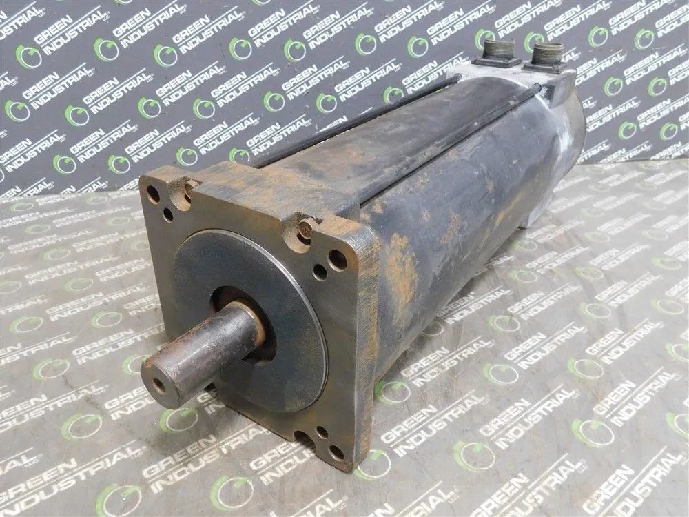 Allen Bradley 1326AB-B3E-11 AC Servo Motor 3.8 kW 3000RPM Damaged Connector Used