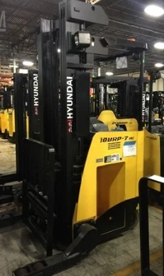 USED 2012 HYUNDAI 18BRP-7