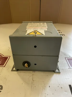 Square D 750SV1F Transformer 0.750kVA 240/480V 120/240V 1PH 60Hz