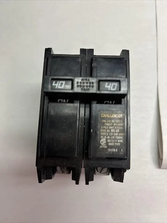 Used CHALLENGER E16248 Circuit Breakers | Surplus Asset Holdings #1190255