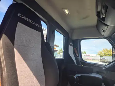 Used 2019 FREIGHTLINER CASCADIA 126 Conventional trucks California US | Ben Kaplan Equipment #1414118