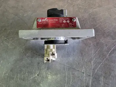Used COOPER DSD925-SA Switchgears British Columbia CA | Lenmark #242570