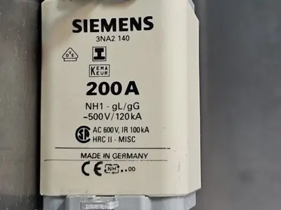 Siemens 3NA2 140 Fuse Link 200A loc4D2