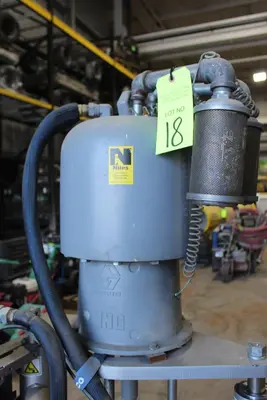 2006 GRACO 24C264 PUMP | Levy Recovery Group (11)