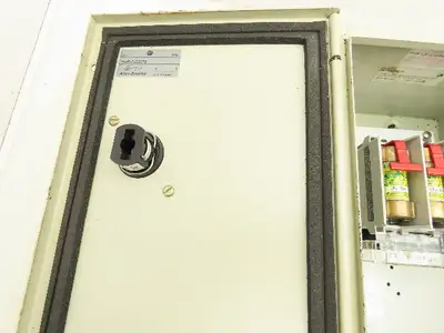 Allen Bradley 40788-309-75 Disconnect Switch Fused 3 Phase Electrical Enclosure
