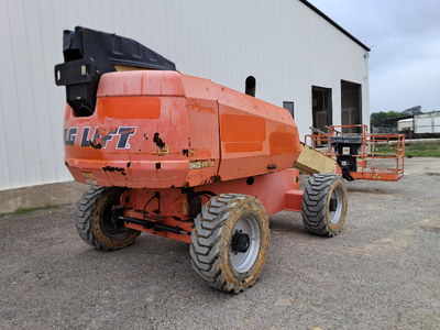 USED 2016 JLG 600S