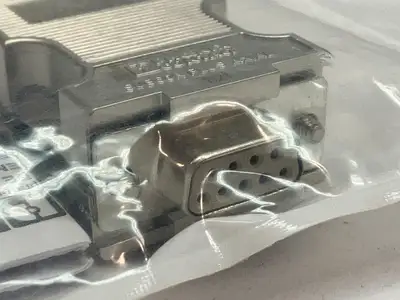 NEW PHOENIX CONTACT D-SUB BUS CONNECTOR 9-POS FEMALE 2311797